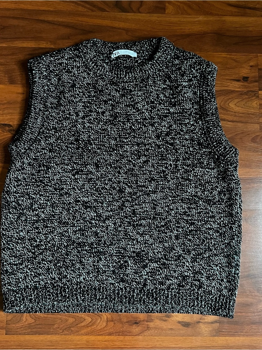 Zara Black & White Marled Crewneck Sweater Vest